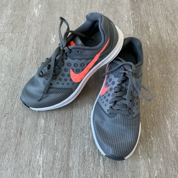 nike downshifter size 6